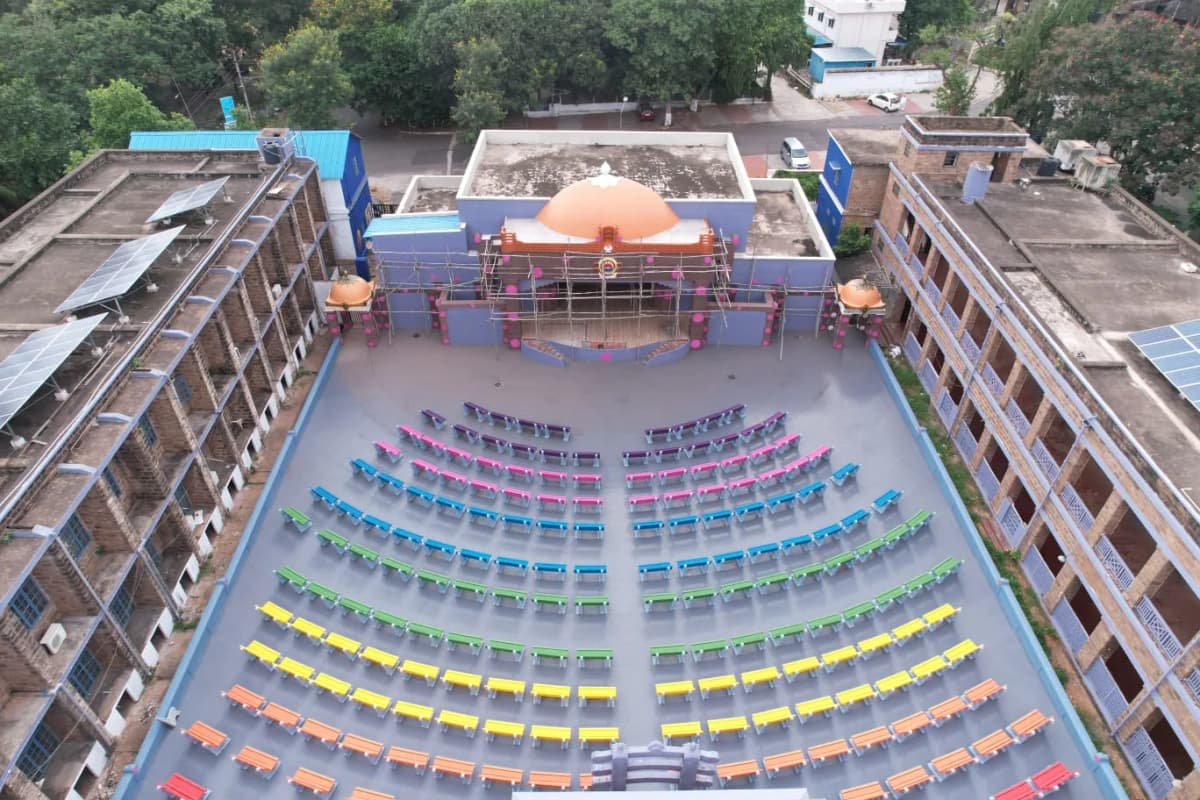 Andhra University Campus Photo