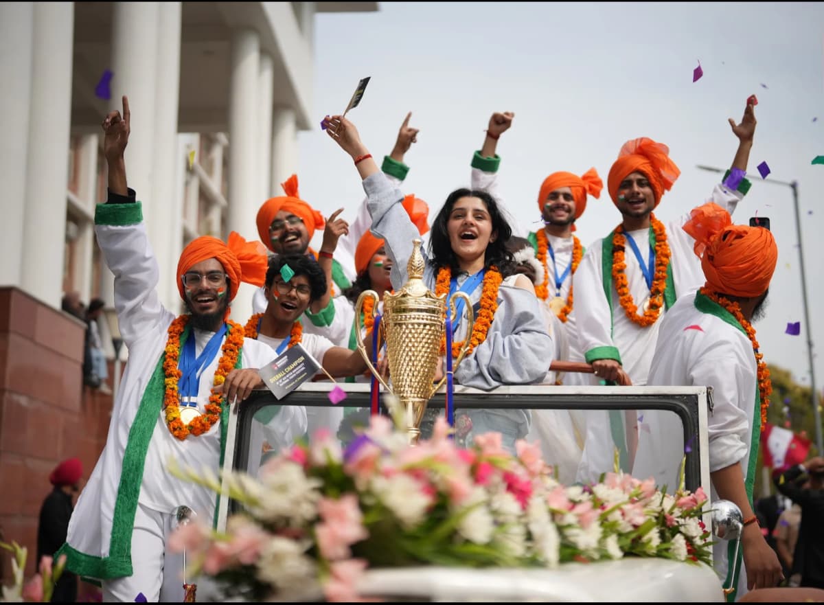 Chandigarh University Online Award Celebration